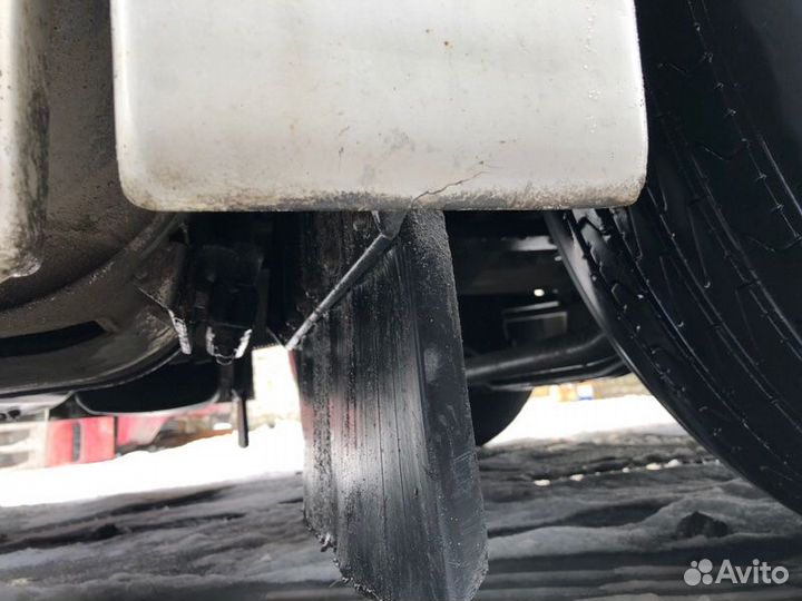 Крыло переднее правое задняя часть Man