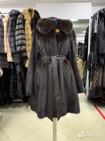 Шуба норковая с капюшоном.Греция 44-48