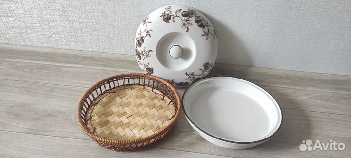 Керамическое блюдо