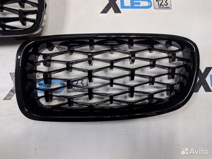 Решетки радиатора BMW F30 F 30 стиль Diamond Black