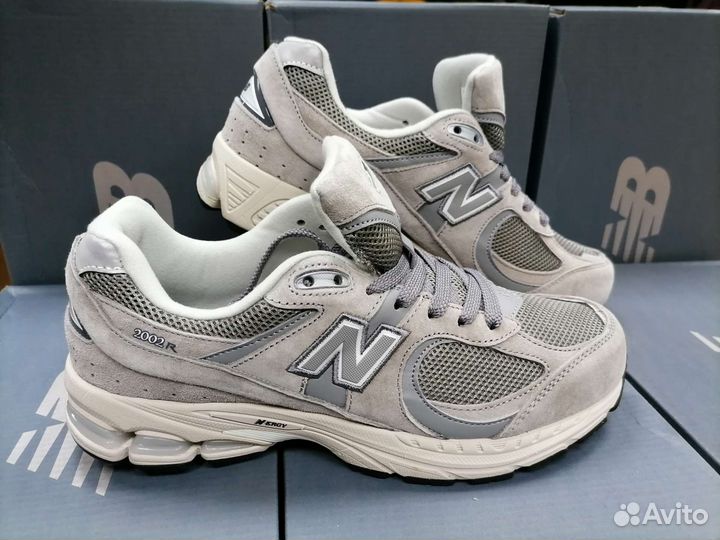 Кроссовки new balance 2002