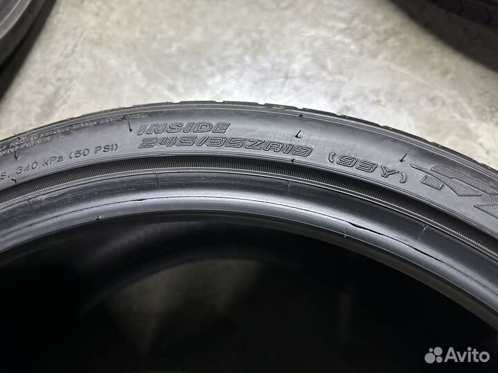 Falken Azenis FK-510 245/35 R19 93Y