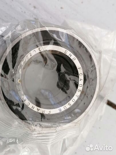 Продам подшипники