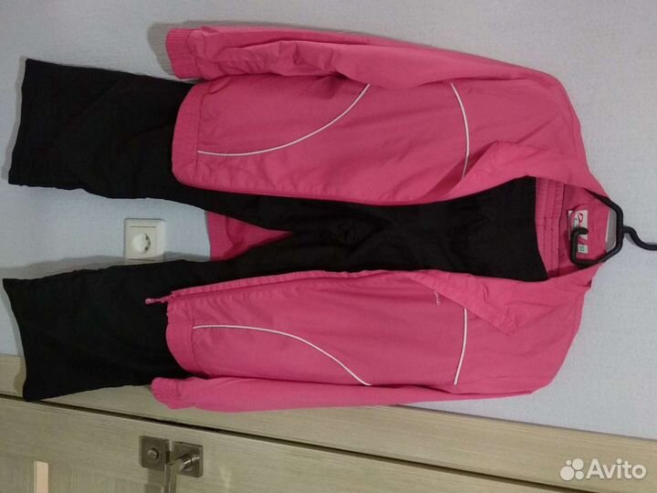 Спортивный костюм женский