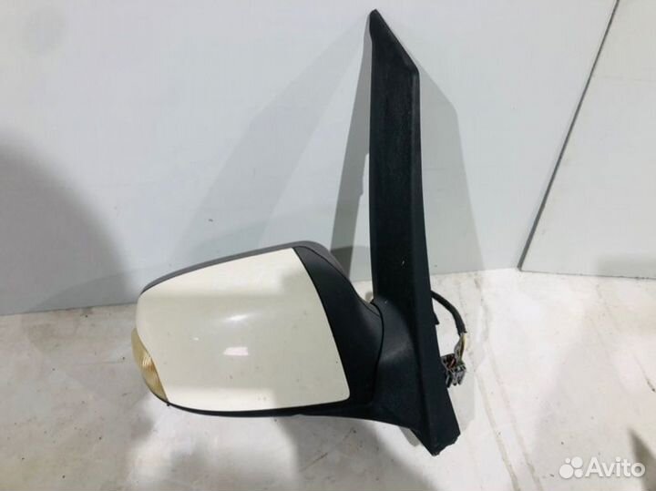 Зеркало правое Ford C-Max 2.0 aoda 2005