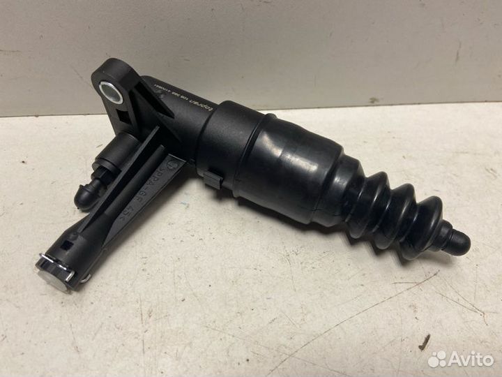 Цилиндр сцепления рабочий Audi A6 C5 (1997-2004)