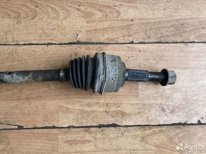 Привод передний правый Nissan Almera Classic МКПП