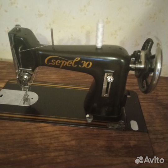 Швейная машина бу