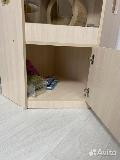 Продам клетку-витрину для шиншилл, дегу и т.д