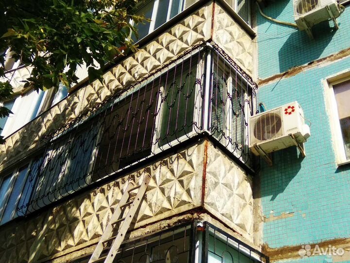 Решетки на окна новые