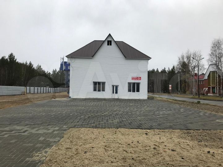 Здание, 900 м²