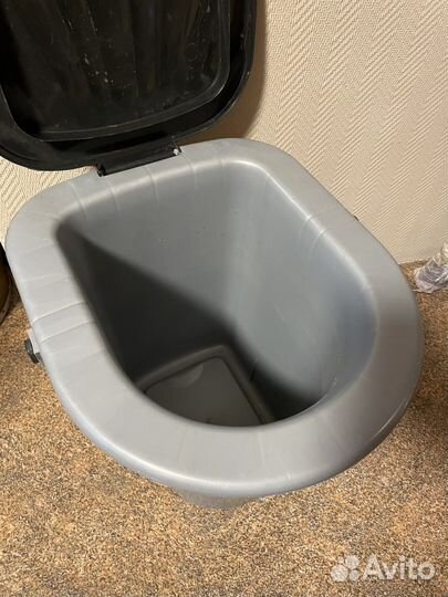 Ведро унитаз