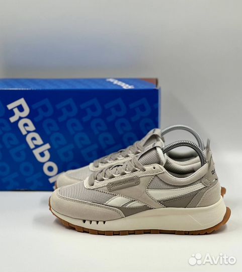 Кроссовки женские Reebok Classic