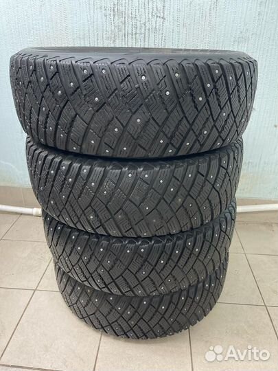 Goodyear Ultragrip Ice Arctic 225/60 R18