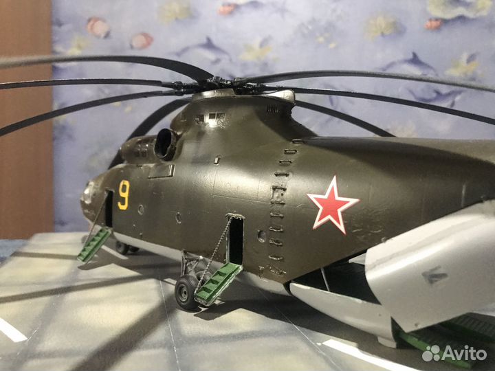 Модель вертолета