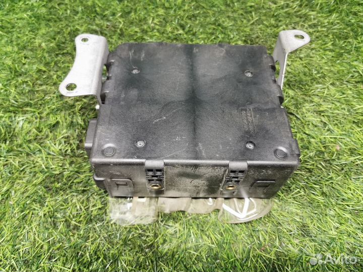 Блок управления тормозной системой Lexus LS460