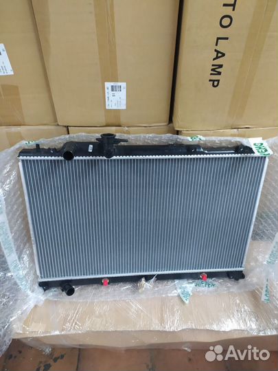 Радиатор охлаждения Mazda CX-7