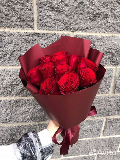 Букет из 11 красных роз 40 см