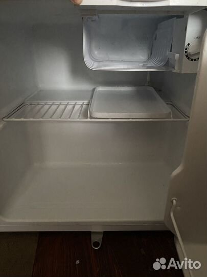 Холодильник маленький