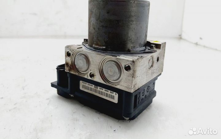 Блок абс 8200377455 Renault Megane II 2006 - 2008 года