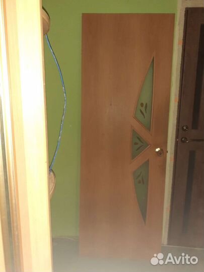 Межкомнатные двери бу с коробкой 70 см