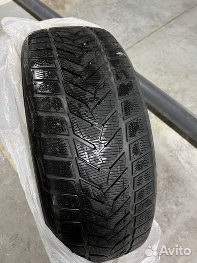 Vredestein Wintrac Xtreme S 255/50 R20