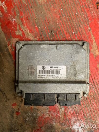 Блок управления 047 906 033