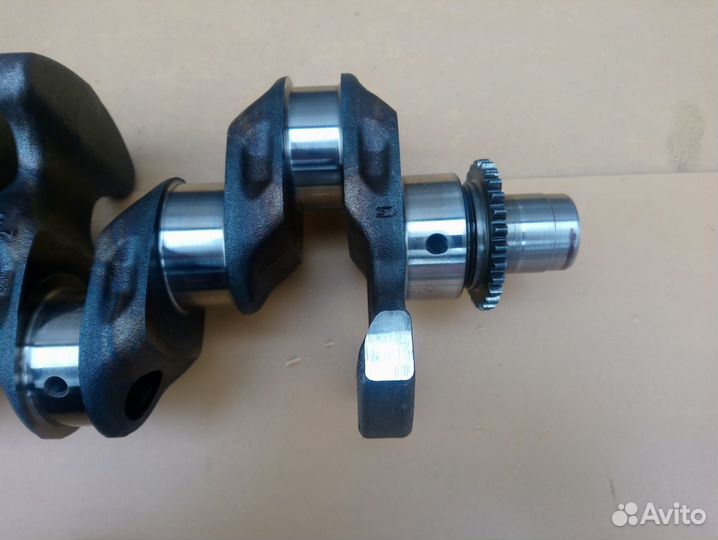 Коленвал VAG czda 1,4 л. 150 л.с
