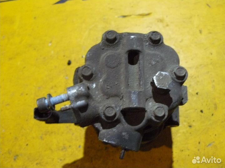 Компрессор кондиционера для VW Polo SED Rus 2012г