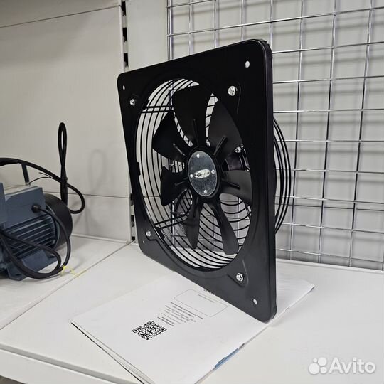 Вентилятор вытяжной 30см с влагозашитой