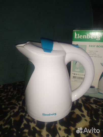 Чайник электрический Elenberg