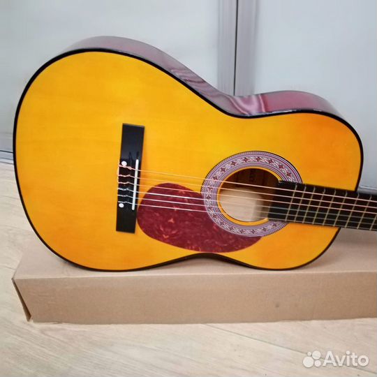 Гитара новая классическая