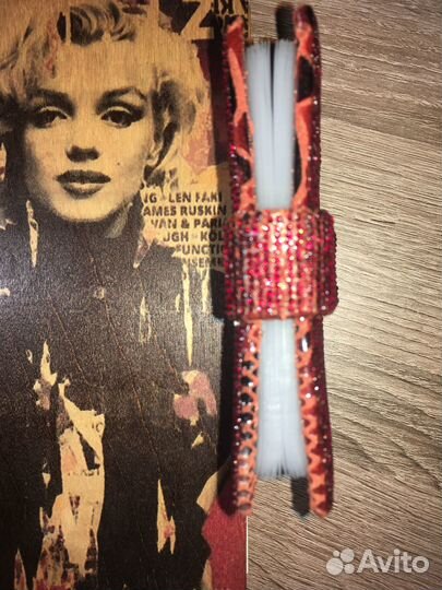 Визитница со стразами 