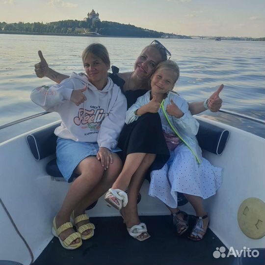 Аренда, прогулка на катере с капитаном