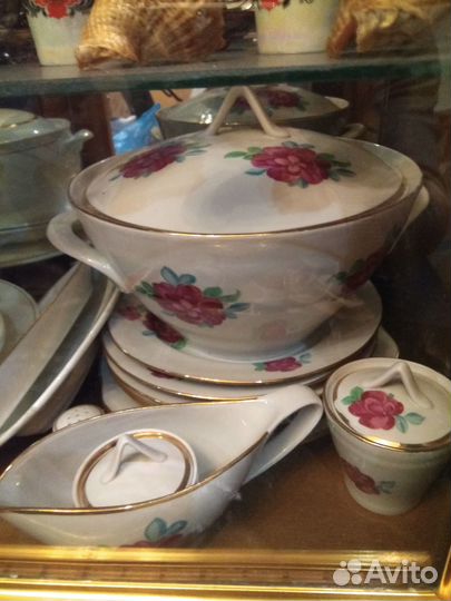 Столовый сервиз