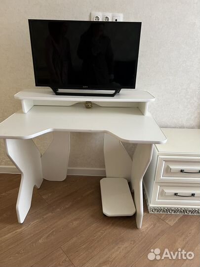 Компьютерный игровой стол