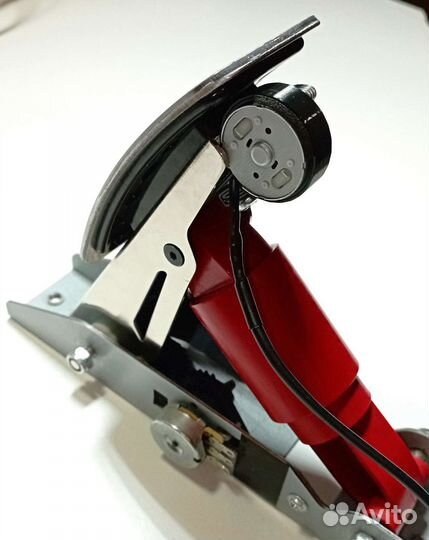 Вибромоторы для игровых педалей