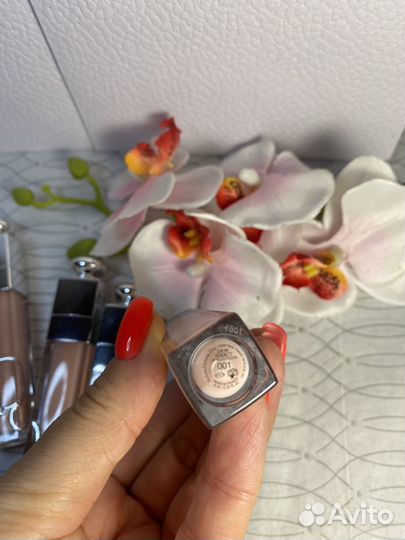 Dior Addict Lip Maximizer блеск 001 полноразмерный