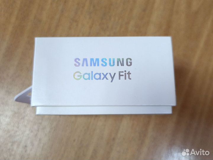 Фитнес браслет samsung galaxy fit