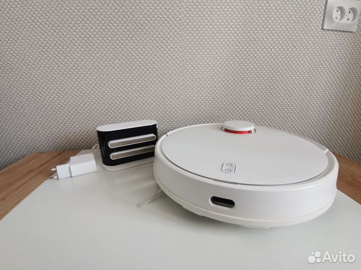 Робот-пылесос Xiaomi Mijia Mop 3C белый