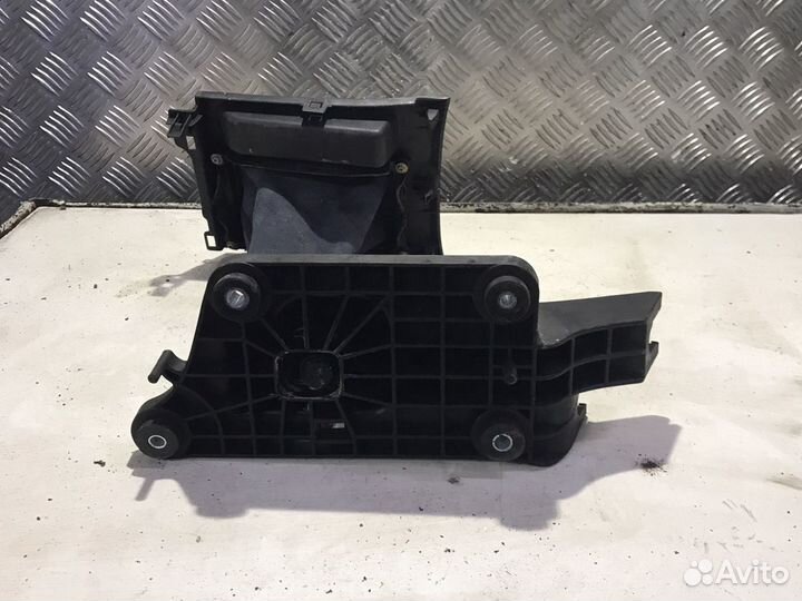 Кулиса кпп Мазда 3 Mazda 3