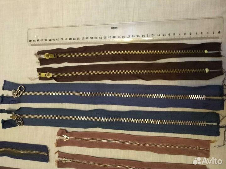 Молния металлическая