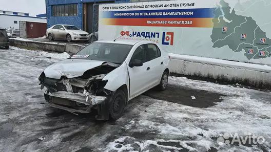 Повторитель на крыло левый Renault Logan 2 2616511
