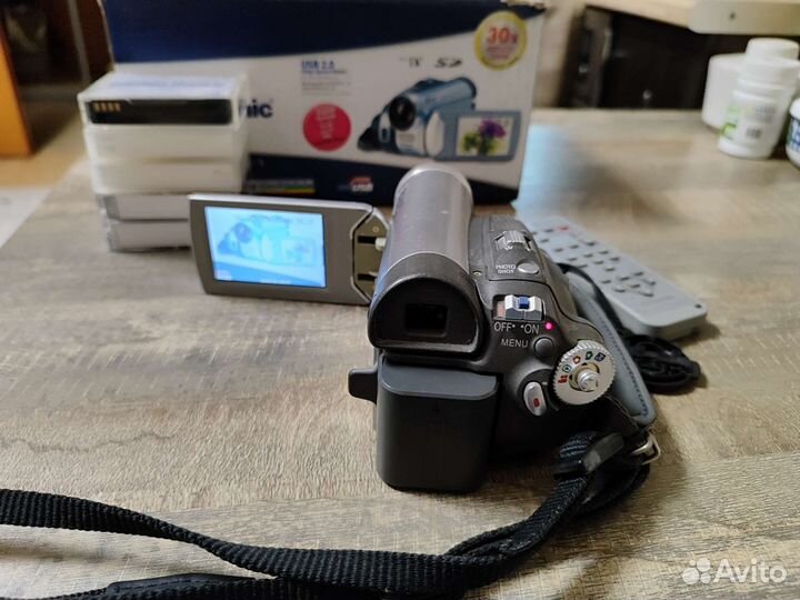 Видеокамера Panasonic NV-GS47EE