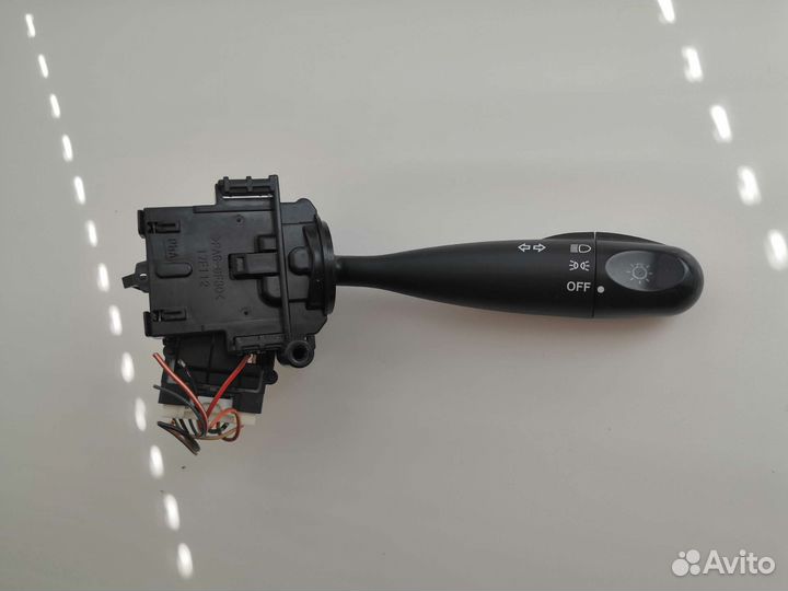 Блок подрулевых переключателей suzuki