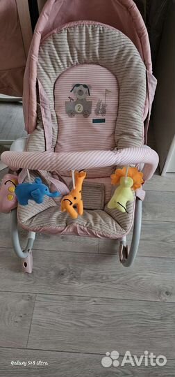 Шезлонг детский