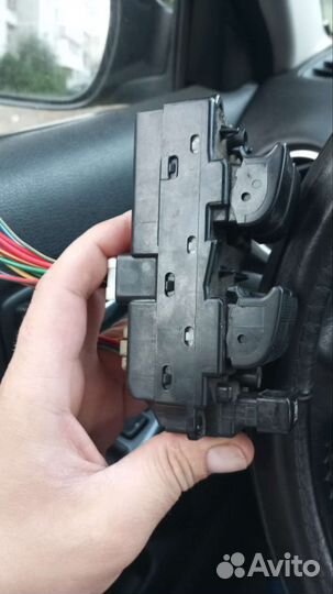 Блок управления стеклоподъемниками