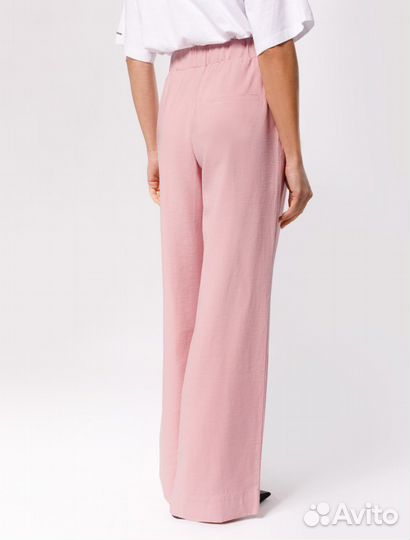 Брючный костюм женский 46-48