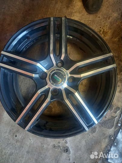 Kia rio, solaris, лифан,акцент, Тойота. 15 радиус