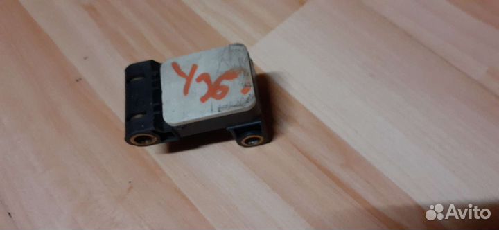 Bmw датчик удара